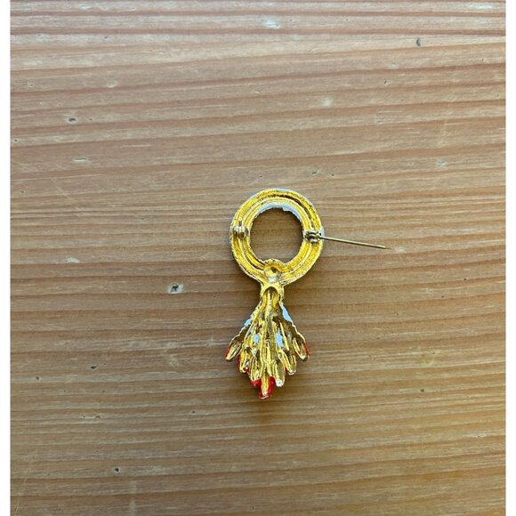 Vintage Thai Wreath Pin Brooch Red White Enamel Gold Tone Rhinestones - Picture 3 of 4